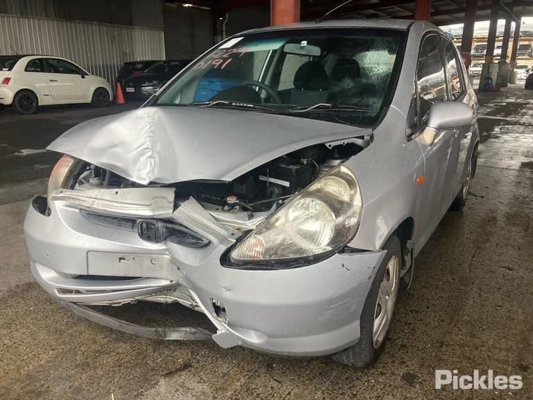 2003 Honda Jazz - VIN JHMGD38503S205252 2003 Honda Jazz VIN JHMGD38503S205252