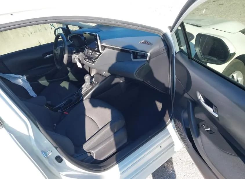 2021 TOYOTA Corolla - VIN JTDEPMAE4MJ179937 2021 TOYOTA Corolla VIN JTDEPMAE4MJ179937