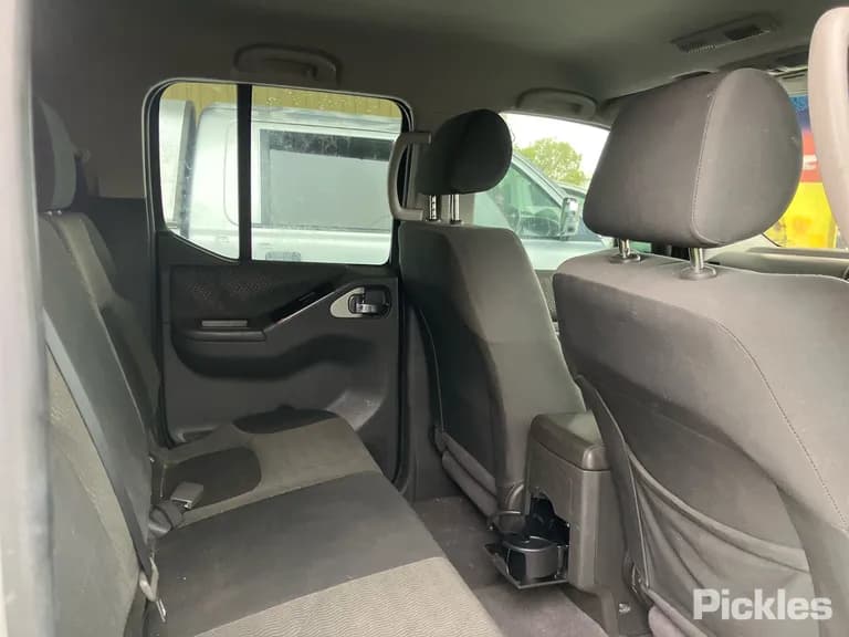 2011 Nissan Navara - VIN VSKCVND40A0442253 2011 Nissan Navara VIN VSKCVND40A0442253
