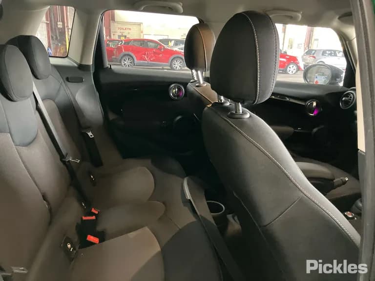 2020 Mini Hatch - VIN WMWXU720802L87973 2020 Mini Hatch VIN WMWXU720802L87973