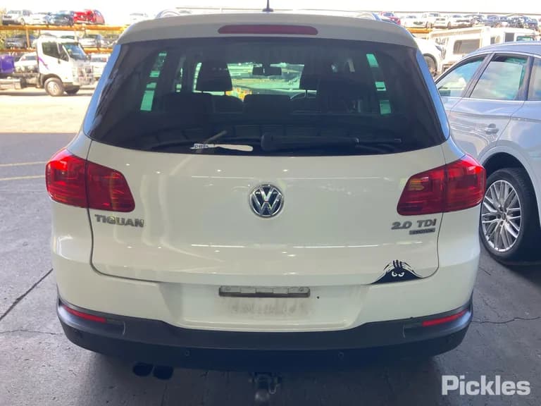 2014 Volkswagen Tiguan - VIN WVGZZZ5NZFW032268 2014 Volkswagen Tiguan VIN WVGZZZ5NZFW032268