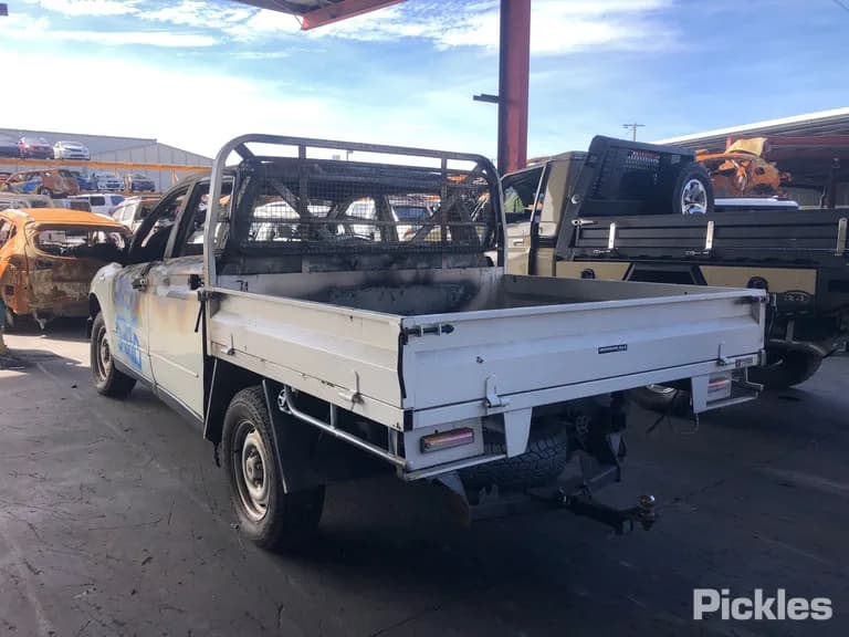 null - VIN KPADA1EKSBP103489 null VIN KPADA1EKSBP103489